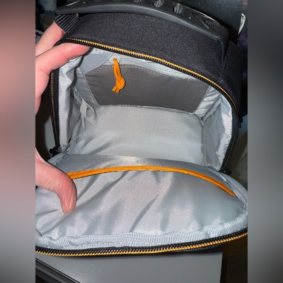 Lowepro Slingshot Edge 150 AW Black Camera Bag - Picture 10 of 16